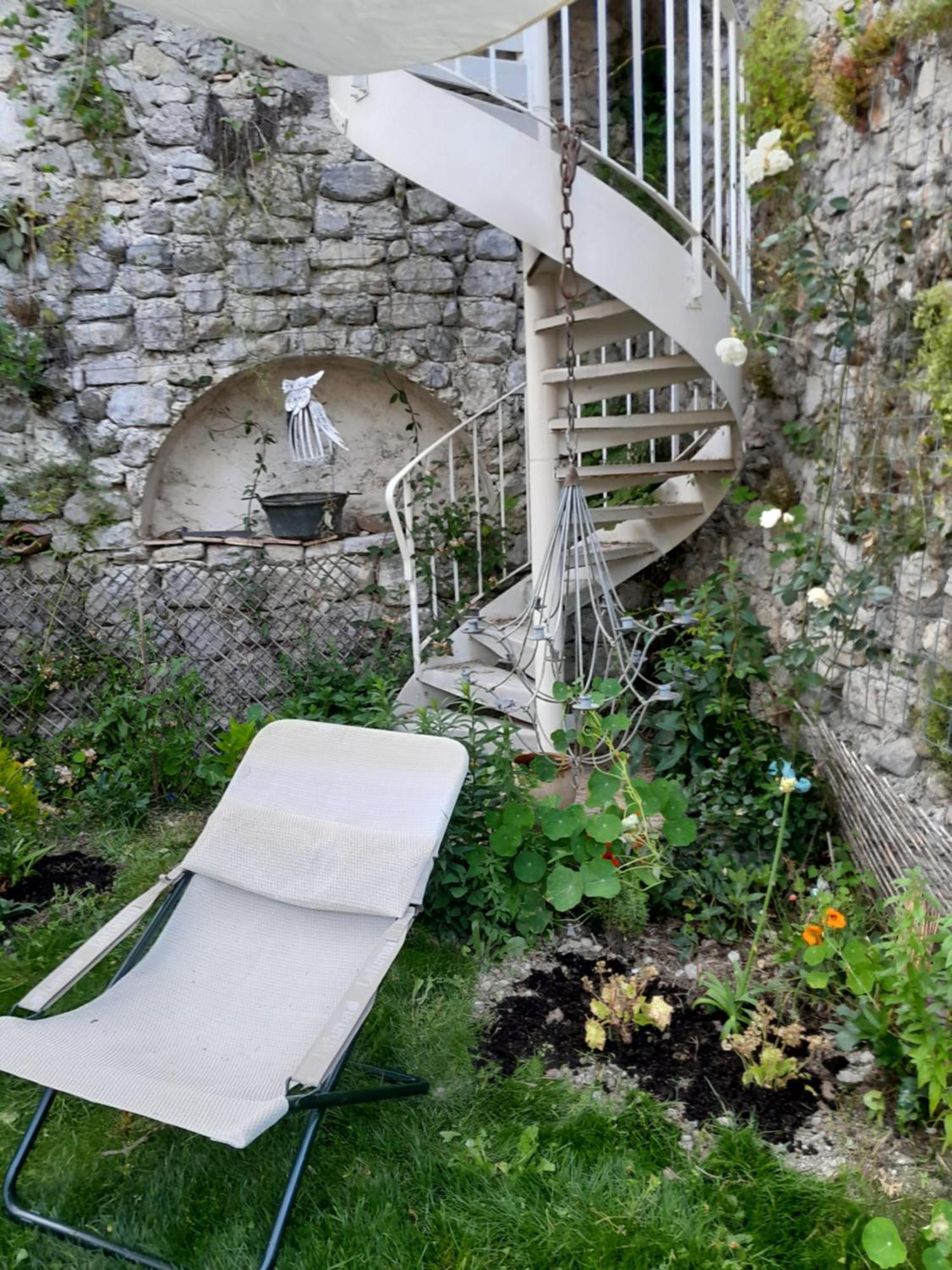 Chambre D'Hotes La Romarine バルナーヴ エクステリア 写真