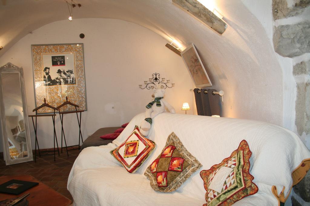 Chambre D'Hotes La Romarine バルナーヴ エクステリア 写真