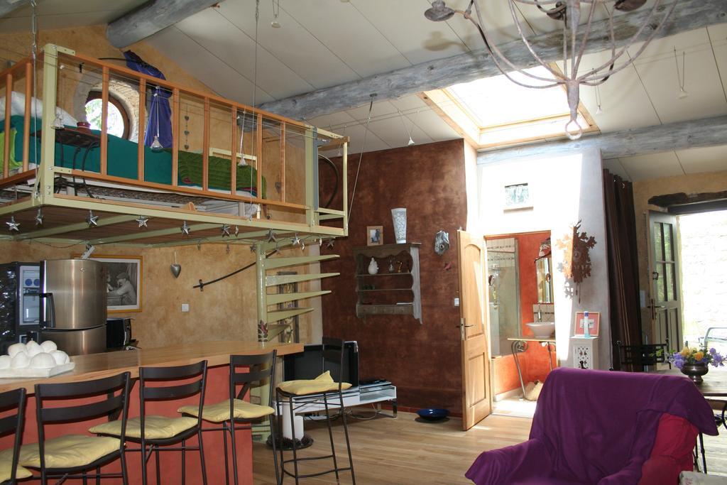 Chambre D'Hotes La Romarine バルナーヴ 部屋 写真